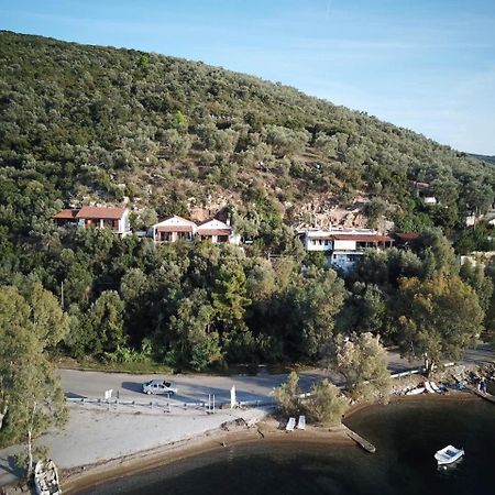 Dimitra Apartments Milina Bagian luar foto