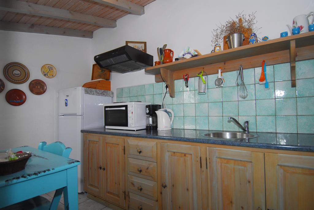Dimitra Apartments Milina Bagian luar foto
