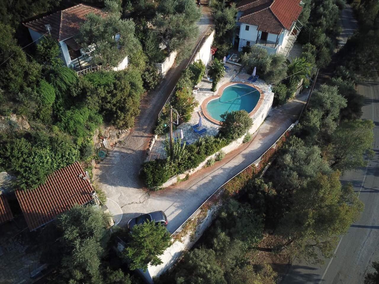 Dimitra Apartments Milina Bagian luar foto